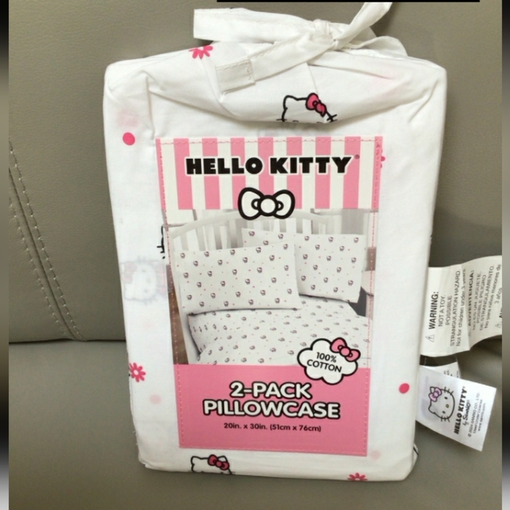 Hello Kitty Set of 2 Standard Pillowcases